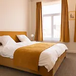 Luxury The Belgian Girl Bed and Breakfast Γάνδη