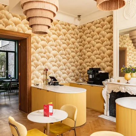 Luxury The Belgian Girl 4*