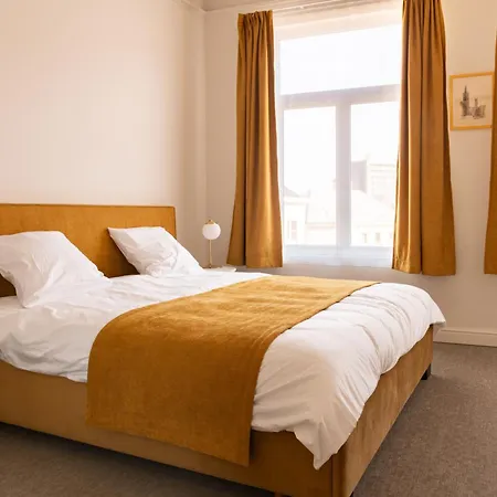 Luxury The Belgian Girl Bed & Breakfast Ghent