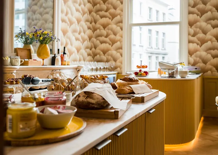 Luxury The Belgian Girl Bed & Breakfast Gent